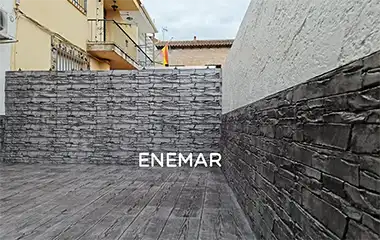 Hormigón impreso vertical en paredes provincia Toledo